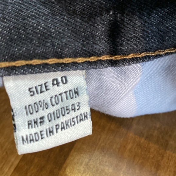 Evolution in design shorts 40 - Picture 4 of 4